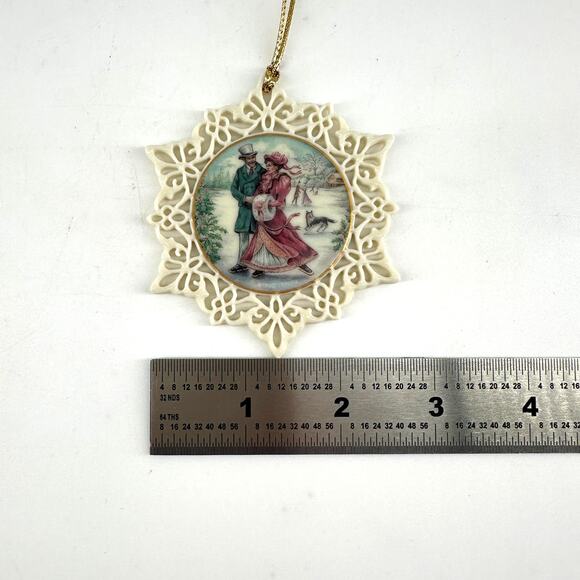 Vintage 1992 Lenox Victorian Lace Christmas Ornament Porcelain  Ice Skaters - Picture 4 of 7